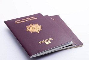 French passports